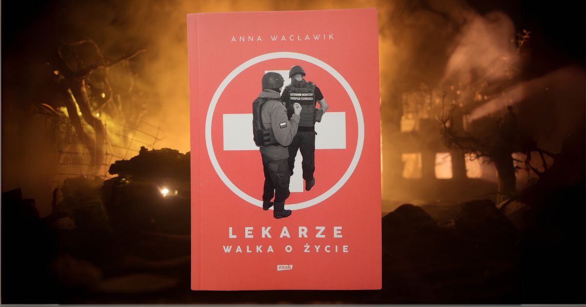Okładka książki na tle pożogi wojennej